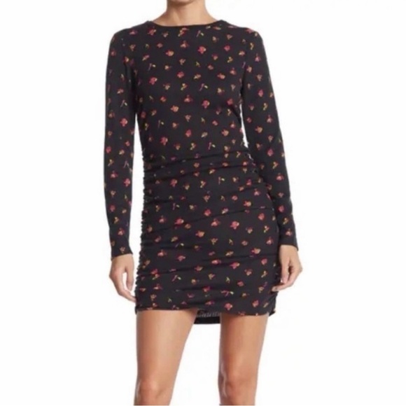 Abound Dresses & Skirts - Abound Nordstrom Foral Ribbed Dress with ruched sides